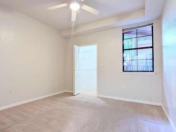 5th image of 911 N Orange Ave APT 124