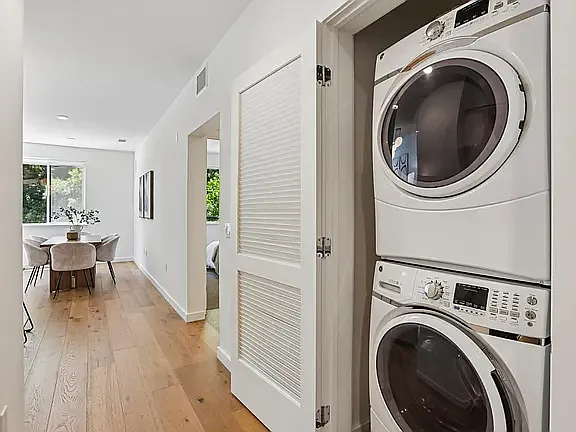 400 El Camino Real #210 — Photo 15