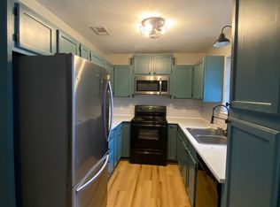 116 S Palm Dr #A, Brunswick, GA 31525