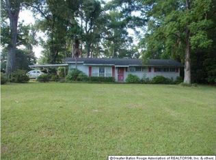 8676 W Fairway Dr, Baton Rouge, LA 70809