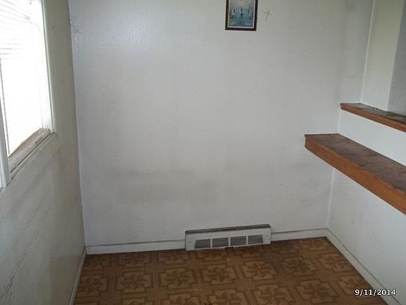 4th image of 2527 S 59th Ave
