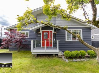2889 Edgemont Blvd, North Vancouver, BC