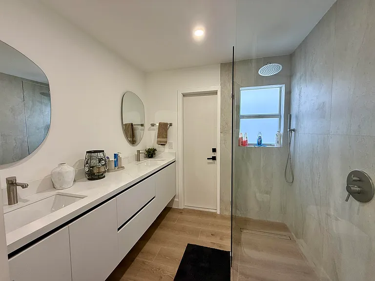 2281 Seaford Dr — Photo 12