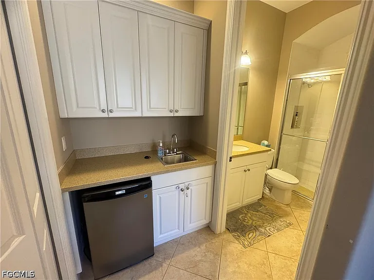 11848 Rosalinda Ct — Photo 6