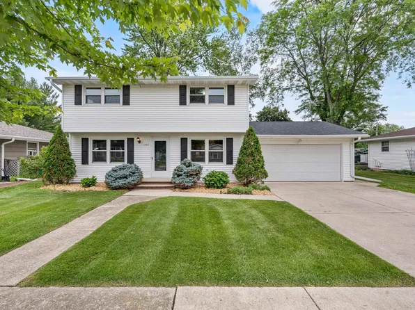 1704 Nancy Ave, Green Bay, WI 54303