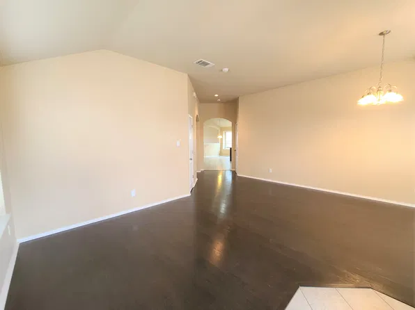 6256 Chalk Hollow Dr, Fort Worth, TX 76179
