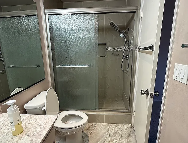 116 Chapel Ave — Photo 29