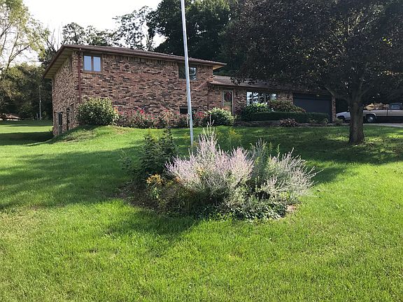 4th image of 406 Youngstown Ln