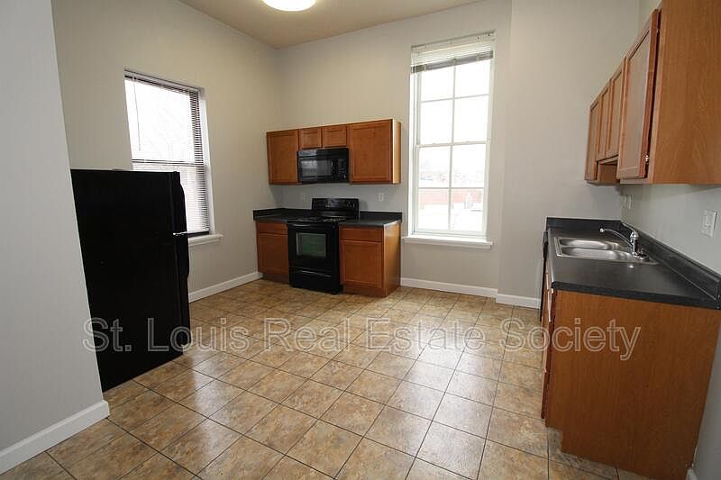 1st image of 7401 S Broadway #C