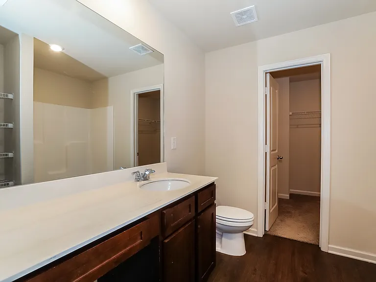 772 Fitzroy Dr — Photo 6