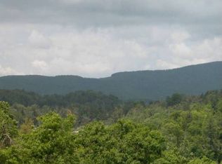 1067 Green Hill Rd, Blowing Rock, NC 28605