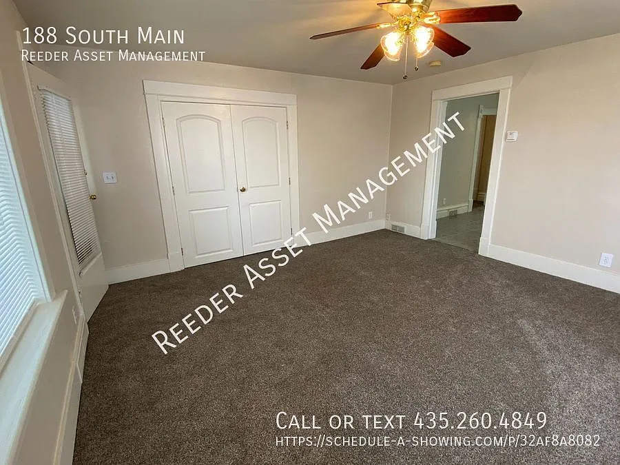 Charming Single-Level Home in Downtown Smithfield! — Photo 3