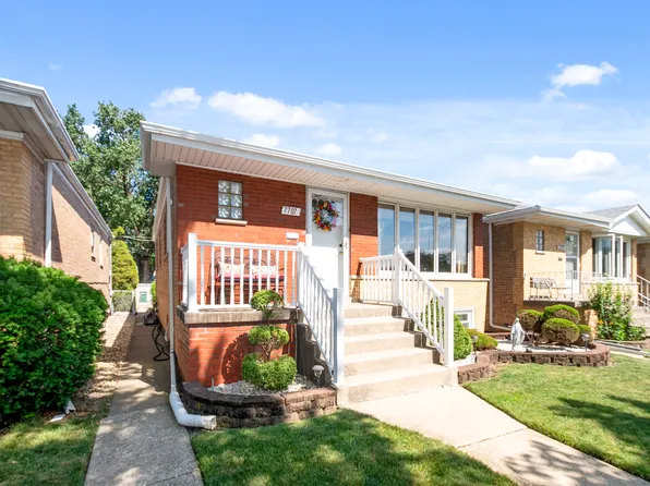 7707 Merrimac Ave, Burbank, IL 60459