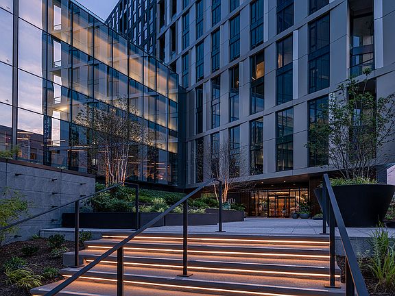 Welcome home to The Elm in Bethesda, MD