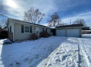 350 N Jefferson St #352, Zeeland, MI 49464