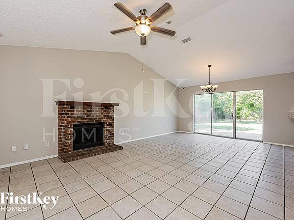 3rd image of 3729 Flintwood Trl