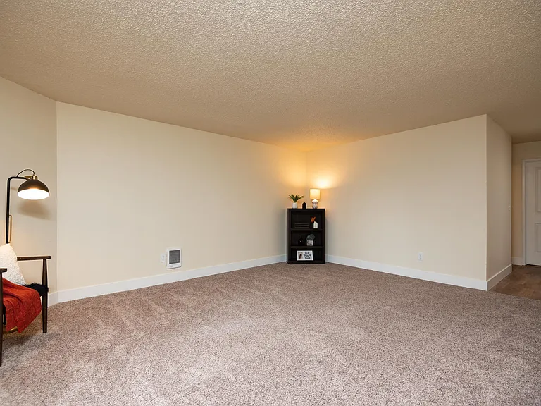 Caldera at Sunnybrook | Summit Premier Living Room