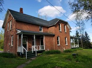 9499 Woodland Cir, Amherst Junction, WI 54407