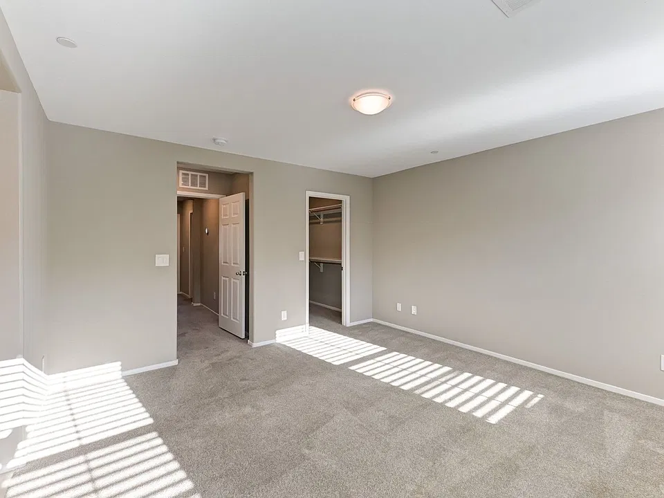 6231 Milford Sound St