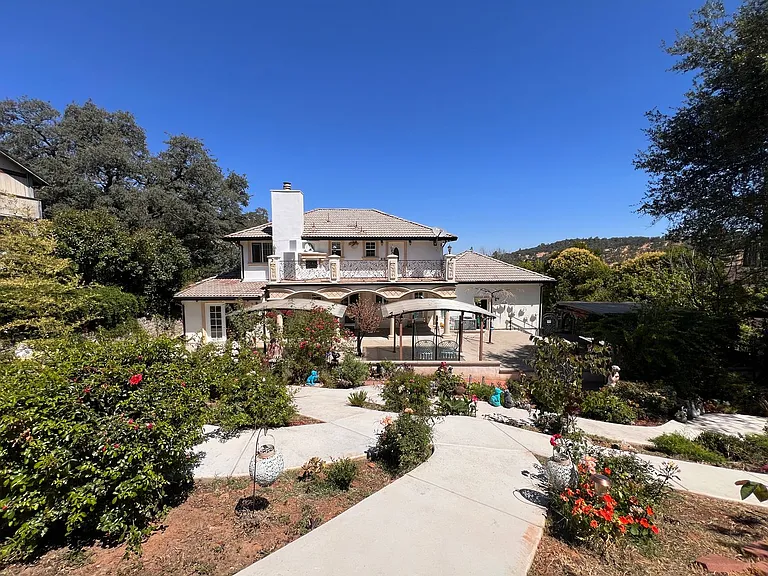 912 Yosemite Ln — Photo 43