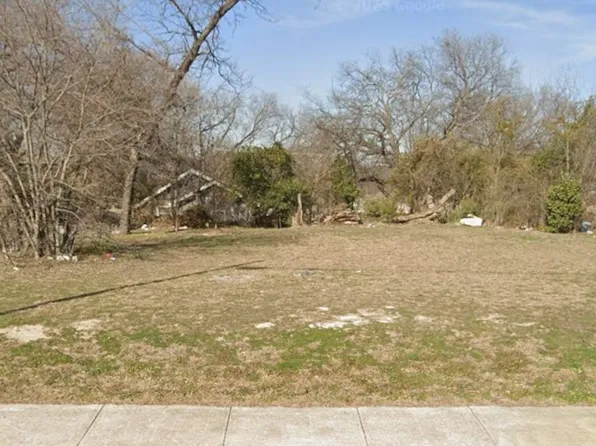 2859 Avenue A, Fort Worth, TX 76105