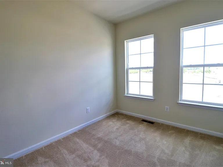 6303 Posey St — Photo 25