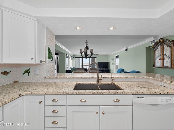 5th image of 2727 N Highway A1a APT 501