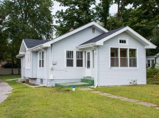 19695 Brick Rd, South Bend, IN 46637