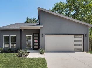 2340 Denmark St, Dallas, TX 75253