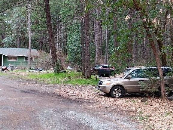 3rd image of 704 Ewe Creek Rd