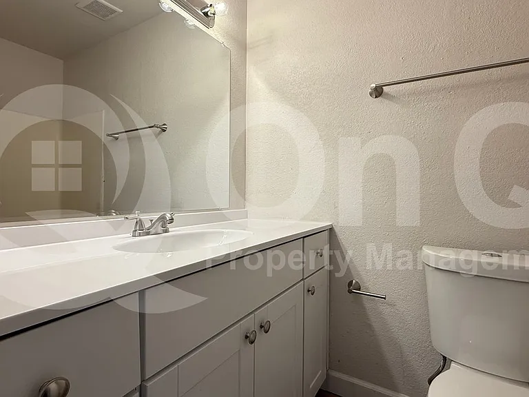 27 W Inglewood St #2 — Photo 10