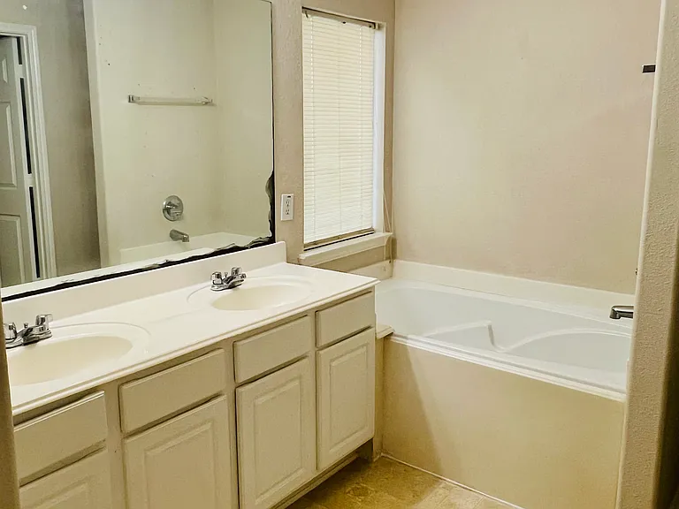 5327 Harbor Mist — Photo 16