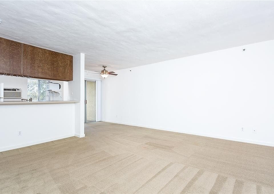 1st image of 7506 Parkway Dr Unit 204