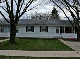 120-122 S Front St, North Liberty, IA 52317