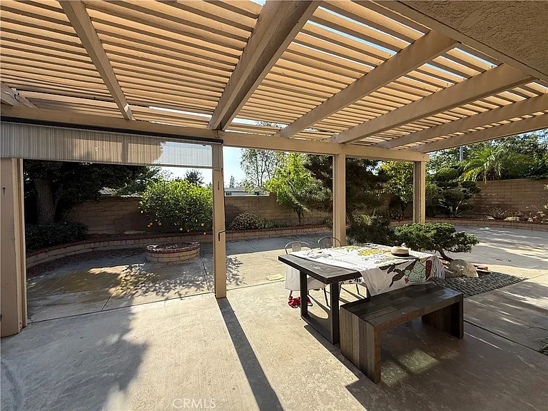 2207 Heritage Way — Photo 7
