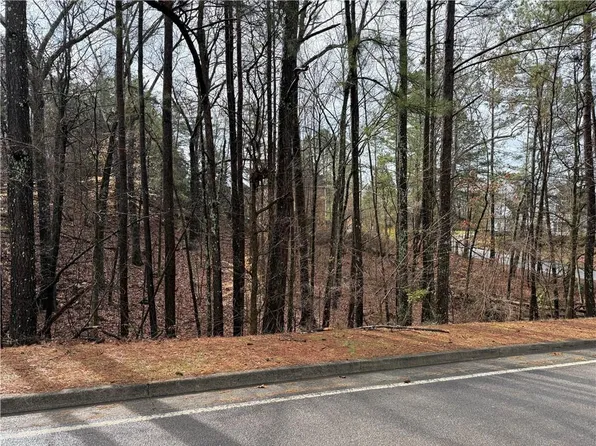 701 Chattahoochee Pl #33, Gainesville, GA 30506