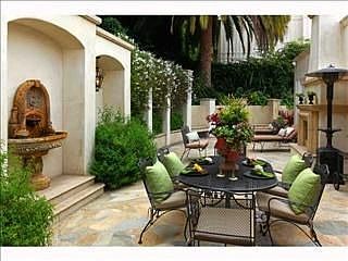 1st image of 1819 Crespo Dr