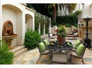 1819 Crespo Dr, La Jolla, CA 92037