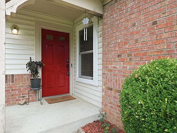 4th image of 7762 Park North Lake Dr