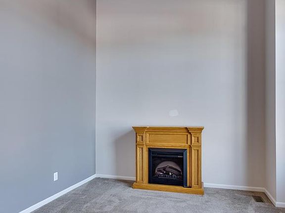 Family room w/ fireplace