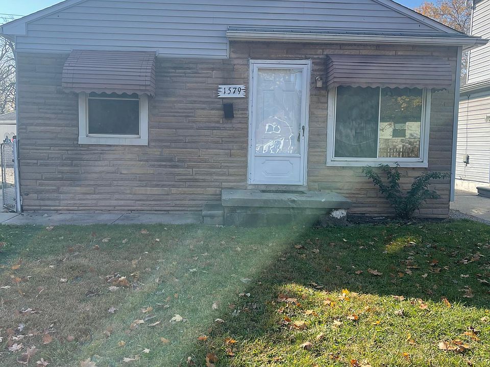 1st image of 1579 Paris Ave