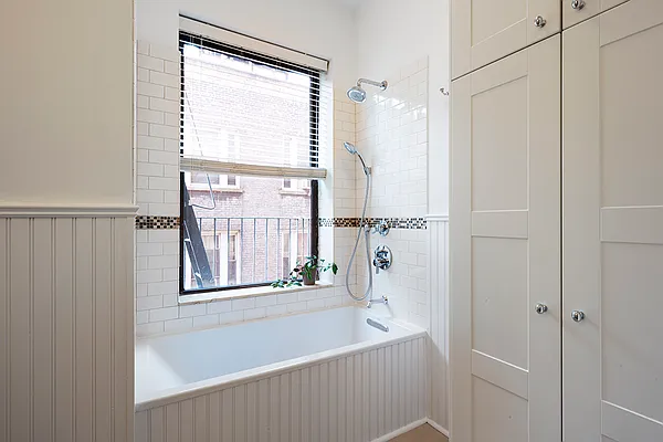 Sold by Compass | media 10