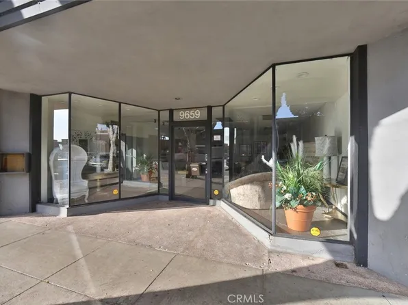 9659 Las Tunas Dr, Temple City, CA 91780