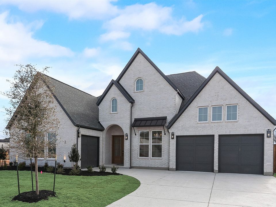 1st image of 920 Skyflower Ln
