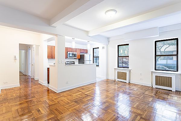 1st image of 1510 York Ave APT 1b