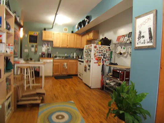 Rented by Joel Weisz, LREB | media 1