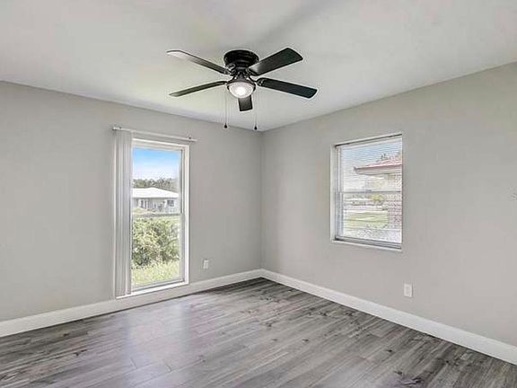 5th image of 1048 Wakefield Cir