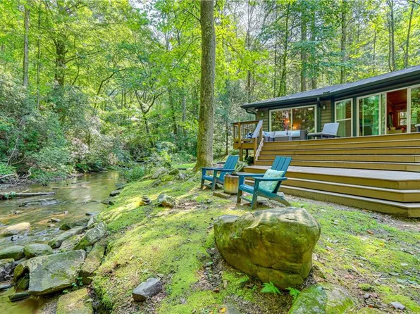 5491 Turniptown Rd, Ellijay, GA 30536