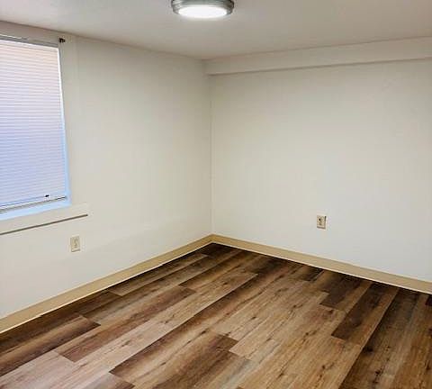 3rd image of 1810 17th St #Basement