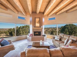 32 Paseo De La Tierra, Santa Fe, NM 87506